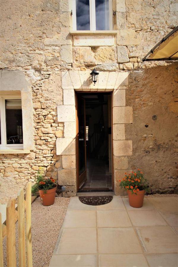 Joli Gite Pour 5 Personnes : Chez Cherrie Saint-Julien-de-Lampon Εξωτερικό φωτογραφία