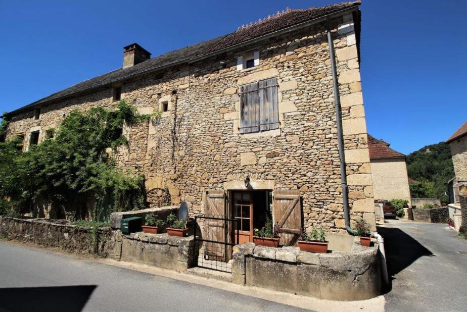 Joli Gite Pour 5 Personnes : Chez Cherrie Saint-Julien-de-Lampon Εξωτερικό φωτογραφία
